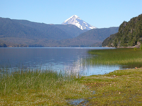 Volc�n Lan�n y lago Quill�n, Neuqu�n, Argentina